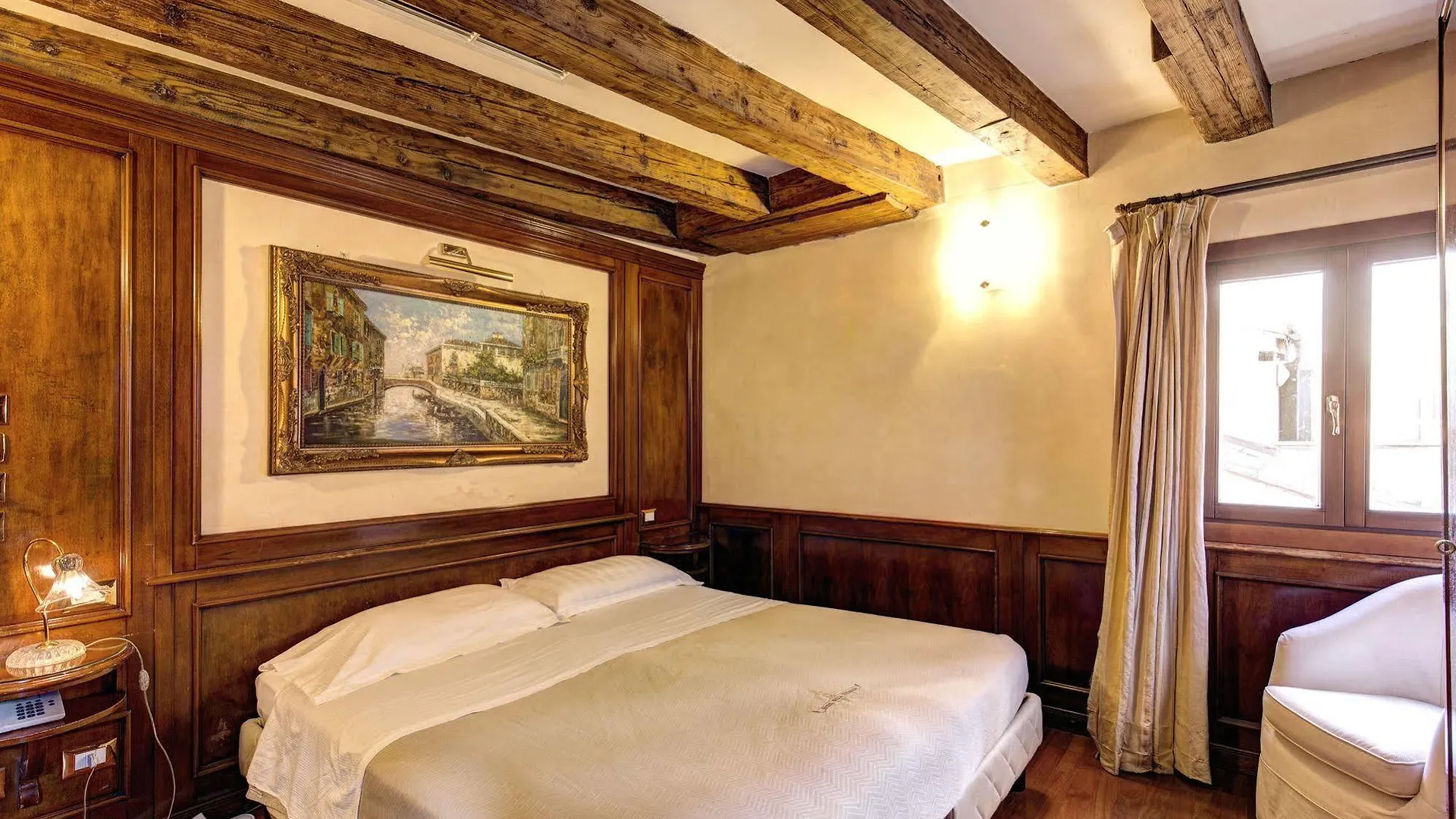 Palazzo La Scala Hotel Venedig 3*,  Italien